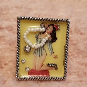 Framed Pin-Up Adjustable Ring